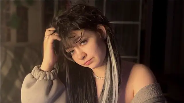 nikoli naw online show from 02-17-26, 08:37