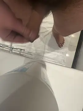 Snapshot of rbakkk chatting on 02-27-26, 12:05 rbakkk online show from 02-27-26, 12:05