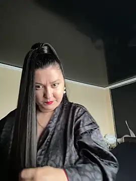 Snapshot of Liza_Will chatting on 05-05-26, 06:21 Liza Will online show from 05-05-26, 06:21