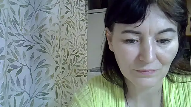 Krystal 82 online show from 02-02-26, 08:40