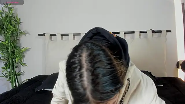 Rachell criss online show from 02-14-26, 03:58