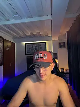 Justin trevor1 online show from 10-21-25, 01:17