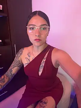 SurpriseMadlicia online show from 09-23-25, 11:19