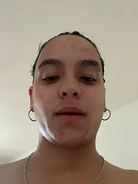 Maia Park online show from 04-08-26, 03:34