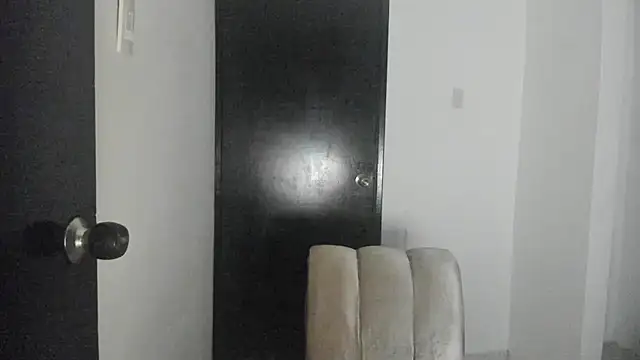 Snapshot of ThiagoLugo chatting on 06-25-26, 05:07 ThiagoLugo online show from 06-25-26, 05:07