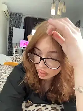 Hannah xBaby online show from 03-29-26, 03:23