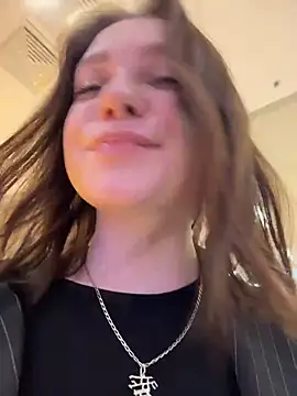 lucy-joy online show from 03-12-26, 11:38