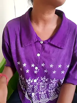 Snapshot of AnkitaDevi chatting on 07-03-26, 03:13 AnkitaDevi online show from 07-03-26, 03:13