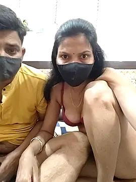 Yourhotsweetgirl online show from 03-22-26, 06:11