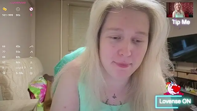 Snapshot of CitrusBlissss chatting on 06-14-26, 01:02 CitrusBlissss online show from 06-14-26, 01:02