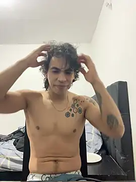 The amazing Tyler online show from 07-04-26, 11:33