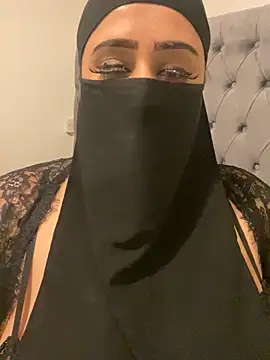 Pari Persianbaddie6 online show from 04-07-26, 12:00