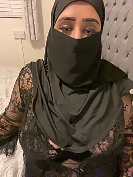 Pari Persianbaddie6 online show from 04-13-26, 01:00