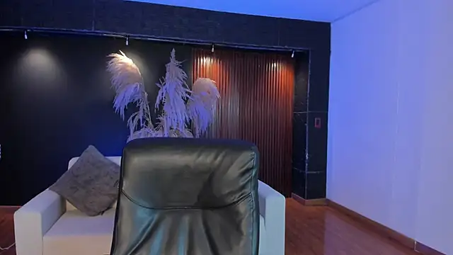 AidaJones online show from 09-23-25, 11:24