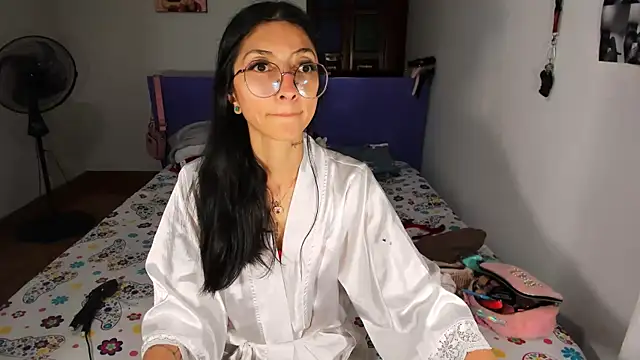 Anais lux online show from 06-04-26, 01:00