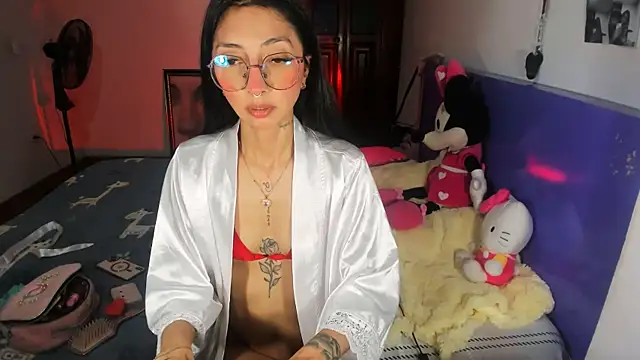Anais lux online show from 06-26-26, 12:04