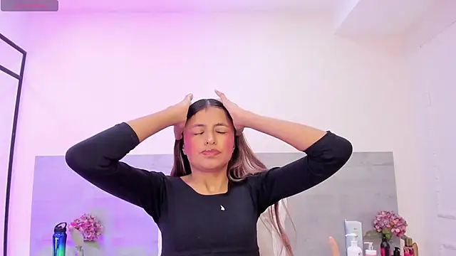 sunnyWhitee online show from 04-16-26, 07:14