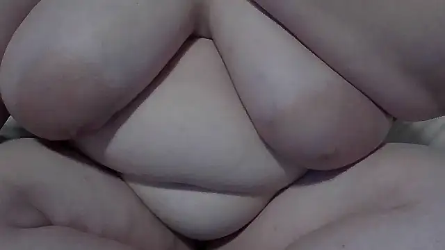 sarahcakes223 online show from 11-11-25, 01:27