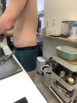 qaz23257 online show from 03-23-26, 07:12