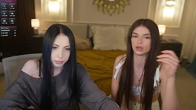 VivianSweet  online show from 05-03-26, 02:34