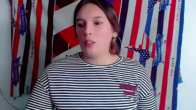 Snapshot of samanthaa_hot_ chatting on 02-17-26, 06:21 samanthaa hot online show from 02-17-26, 06:21