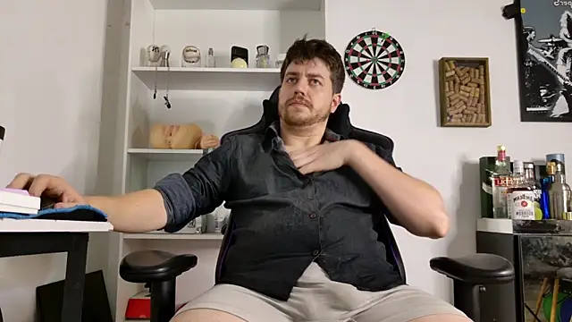 aaron nvk online show from 03-31-26, 08:42