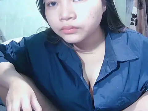 Lily3322 online show from 02-04-26, 08:25