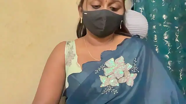 Pavani-Sexy online show from 05-27-26, 07:11