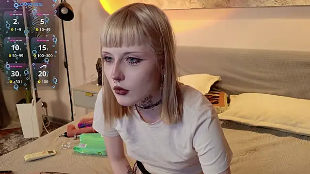 Snapshot of MilkMeSoftly chatting on 06-22-26, 08:11 MilkMeSoftly online show from 06-22-26, 08:11