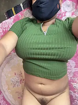Snapshot of Priyajaanbaby chatting on 07-18-26, 05:44 Priyajaanbaby online show from 07-18-26, 05:44