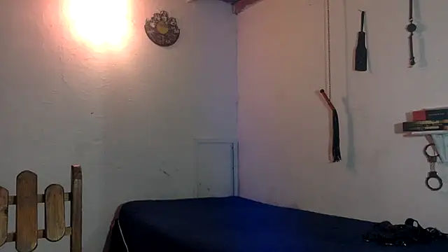 indomitaFox online show from 02-28-26, 03:07