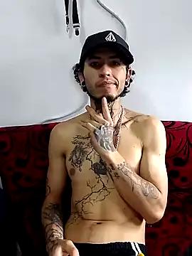 Tattoboy19cm online show from 02-18-26, 04:25