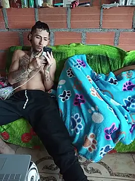 Snapshot of Tattoboy19cm chatting on 04-20-26, 03:37 Tattoboy19cm online show from 04-20-26, 03:37