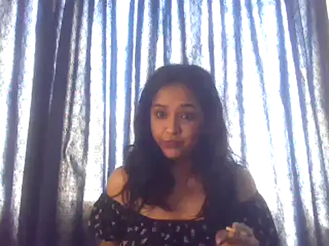 cute indianxo online show from 10-25-25, 08:33