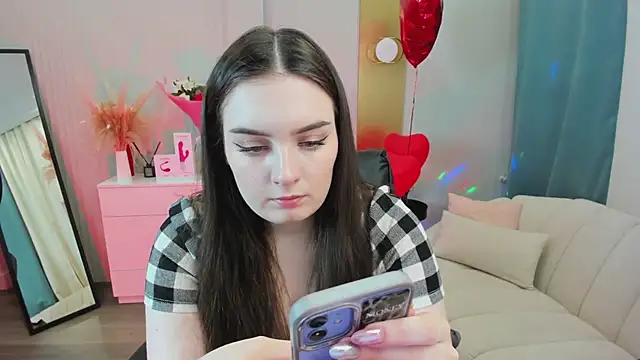  Shy Jenny  online show from 04-24-26, 01:08