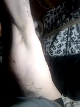 Snapshot of ed31devall chatting on 03-27-26, 10:04 ed31devall online show from 03-27-26, 10:04