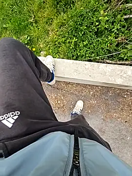 Snapshot of Bababuji2024 chatting on 04-13-26, 03:50 Bababuji2024 online show from 04-13-26, 03:50