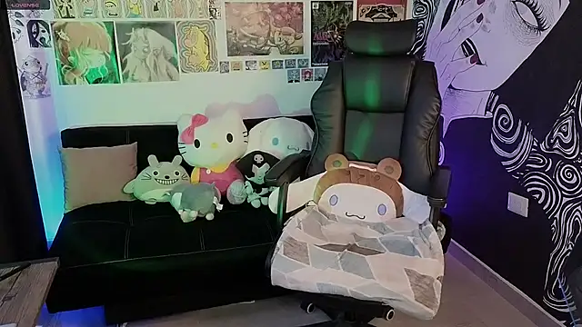 Yuhwan  online show from 11-09-25, 07:23