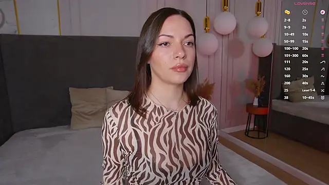 LollaSpencer online show from 04-06-26, 04:19