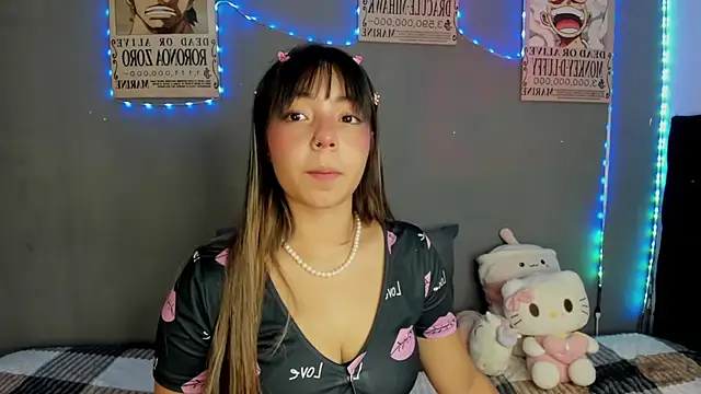 Snapshot of emma_grays2 chatting on 07-02-26, 12:22 emma grays2 online show from 07-02-26, 12:22