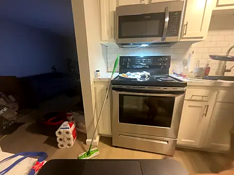 Juicystorm online show from 10-16-25, 02:34