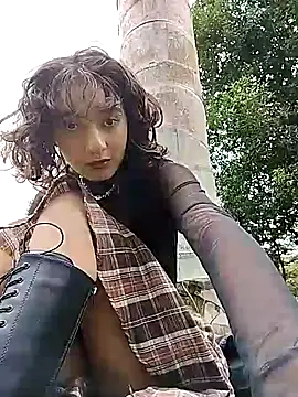 LuaBusch online show from 04-20-26, 04:32