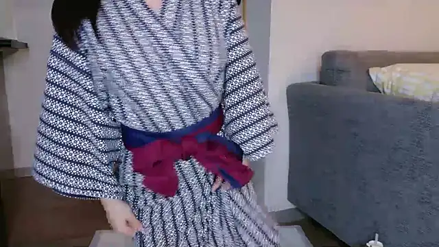 moemilk online show from 07-11-26, 12:13