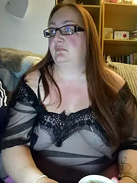Snapshot of Luscious-LucyXX chatting on 04-05-26, 07:55 Luscious-LucyXX online show from 04-05-26, 07:55