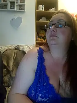 Snapshot of Luscious-LucyXX chatting on 04-30-26, 08:04 Luscious-LucyXX online show from 04-30-26, 08:04