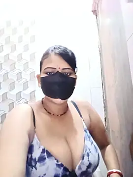 Snapshot of varnika chatting on 05-24-26, 12:32 varnika online show from 05-24-26, 12:32
