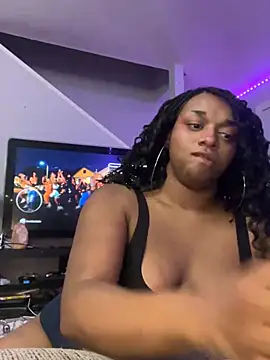 XKimmyGreen online show from 04-24-26, 02:47