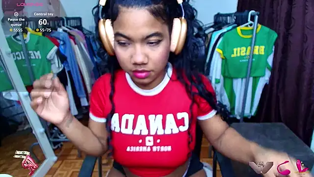 sharlottxl online show from 02-26-26, 07:29