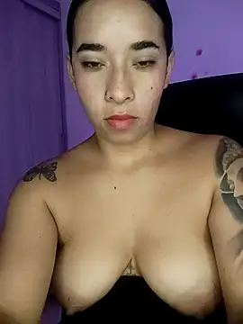 Valenn fernandez online show from 06-25-26, 05:12