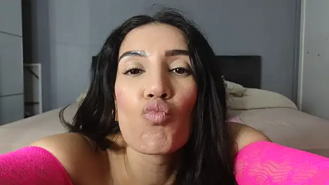 Samissou X online show from 05-08-26, 04:12